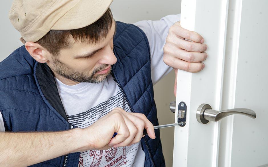 ouvrir une porte fermée à clé Eaubonne